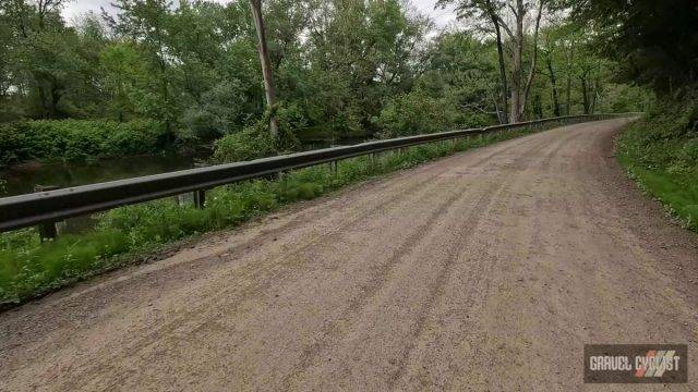 roughneck gravel roubaix 2025