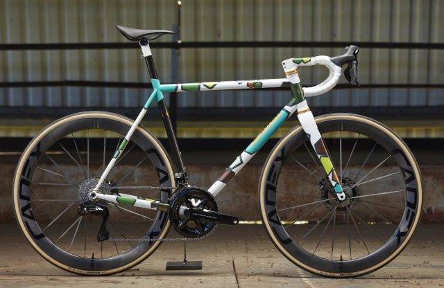 2025 made show builder bikes