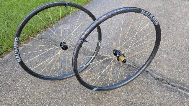 ultimate carbon gravel wheels