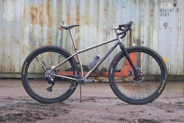 singular cycles albatross 32 inch gravel bike review