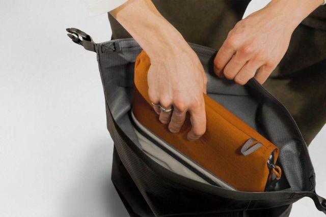 tailfin cycling 22l pannier review