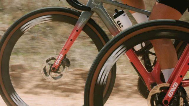 enve mog squad gravel team