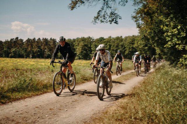 continental gravel club tour 2026