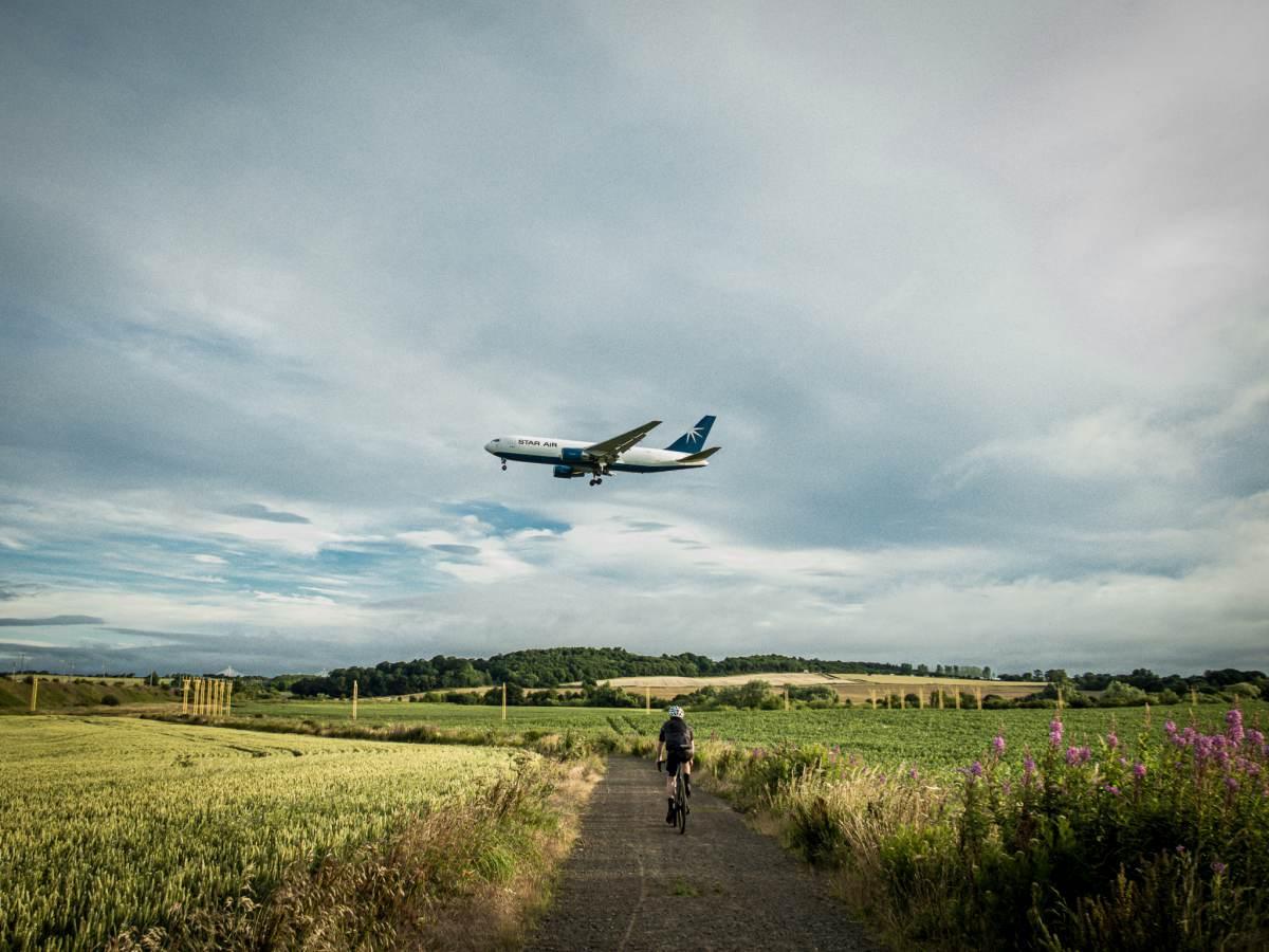 Gravel Rides Edinburgh, Fife & The Lothians: by Markus Stitz