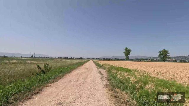 gravel cycling in perugia umbria