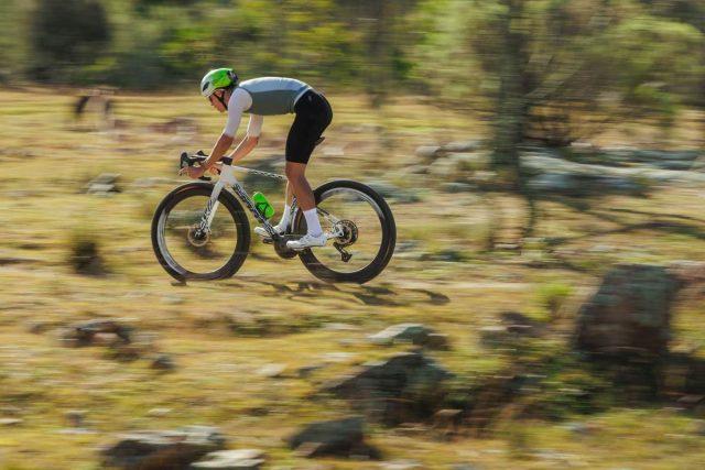 giant charge pro shoe review 2026