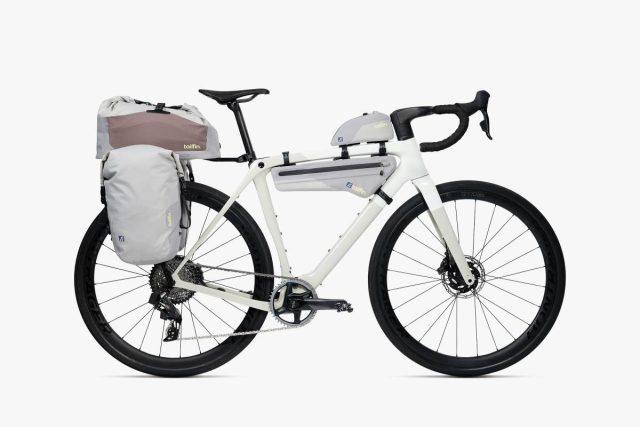 tailfin cycling colors