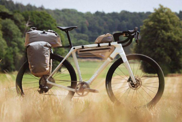 tailfin cycling colors