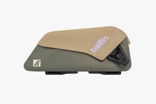 tailfin cycling colors