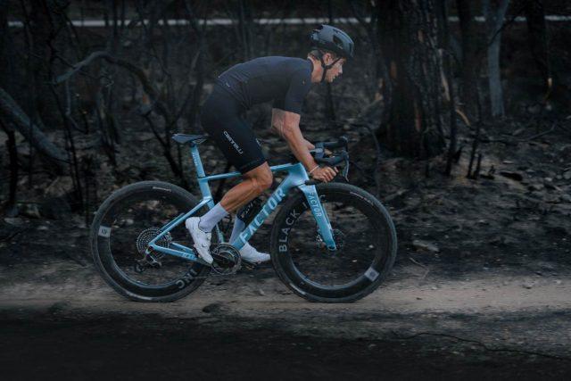factor elara gravel bike review