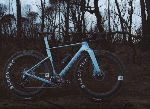 factor elara gravel bike review