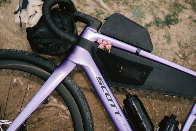 scott addict gravel bike review 2026