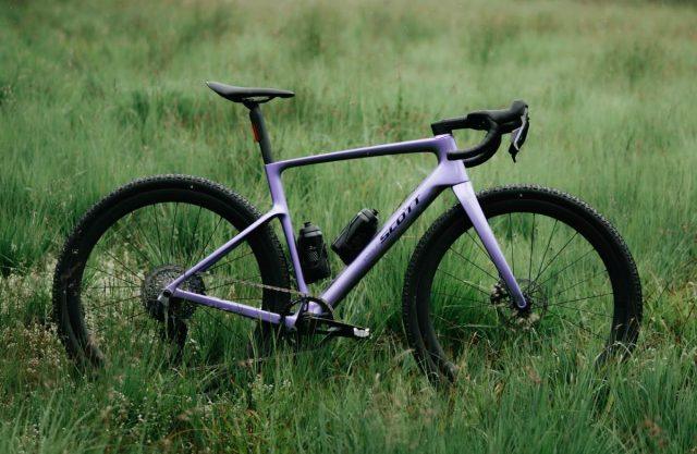 scott addict gravel bike review 2026