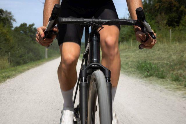 dt swiss gravel suspension fork review