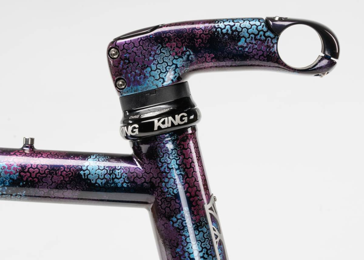 Mosaic Launches Sleek New Integrated GT-1 i45 Gravel Bike