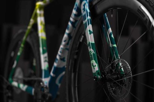 pursuit cycles all road review