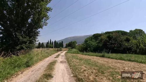 gravel cycling in perugia umbria