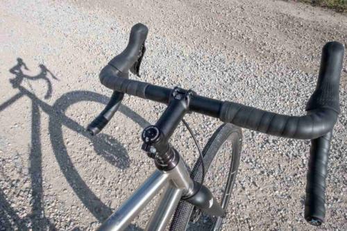 otso warakin titanium gravel bike review